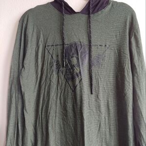 WXYZ Skull Lightweight Hoodie Size Medium